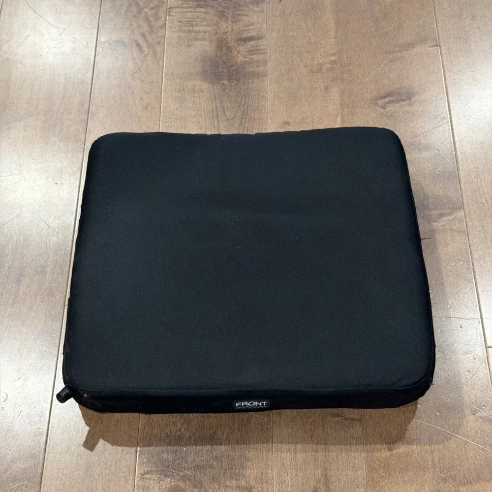 Used VARILITE EVOLUTION 18 x 18 WHEELCHAIR CUSHION + Cover